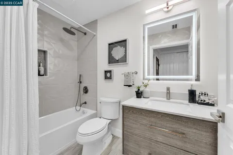 $599,000 | 1200 Leisure Lane, Unit 4, Walnut Creek, CA 94595