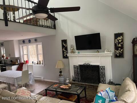 7 Wintergreen Trail Albrightsville, PA 18210 - Photo 3 of 17 living room