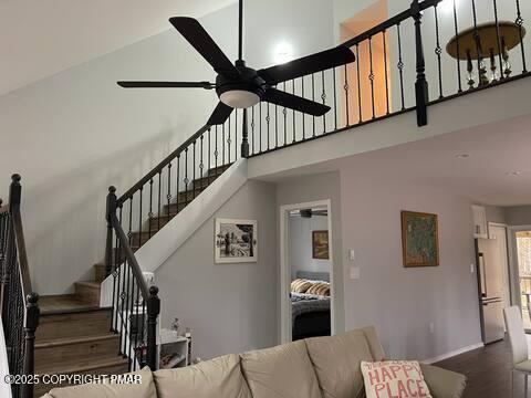 7 Wintergreen Trail Albrightsville, PA 18210 - Photo 5 of 17 staircase
