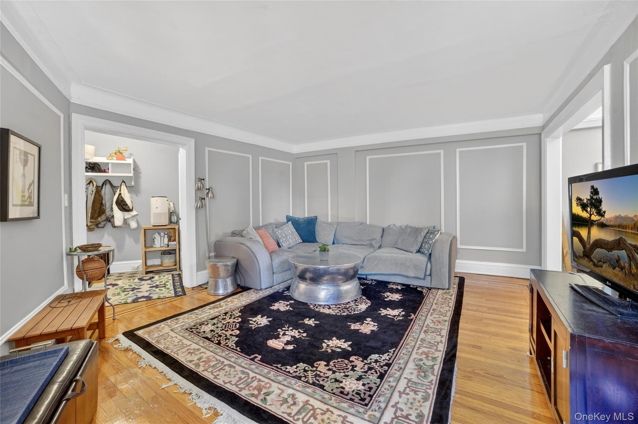 42 Pondfield Road West, Unit 4F Bronxville, NY 10708 - Photo 7 of 30