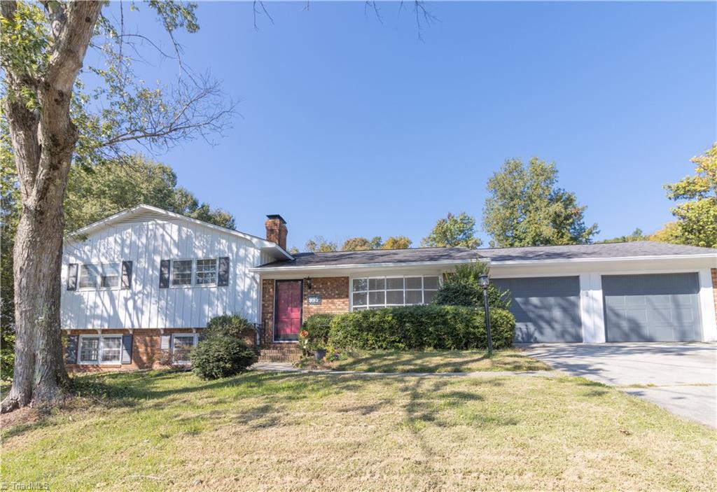 995 Nottingham Road High Point, NC 27262 - Photo 1 of 28 Gallery Image 1