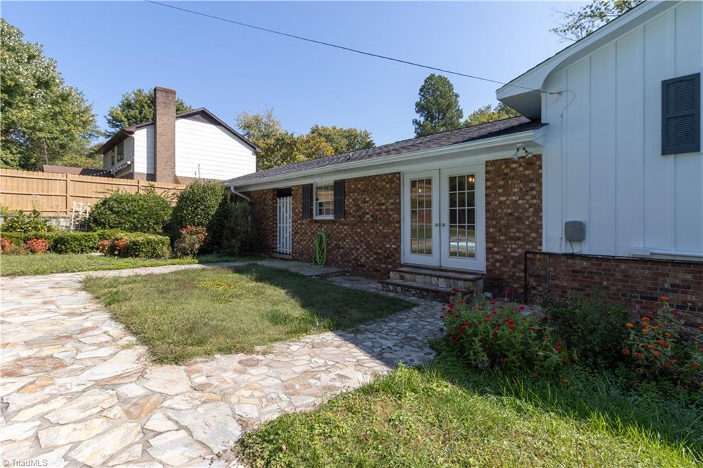 995 Nottingham Road High Point, NC 27262 - Photo 21 of 28 Gallery Image 21