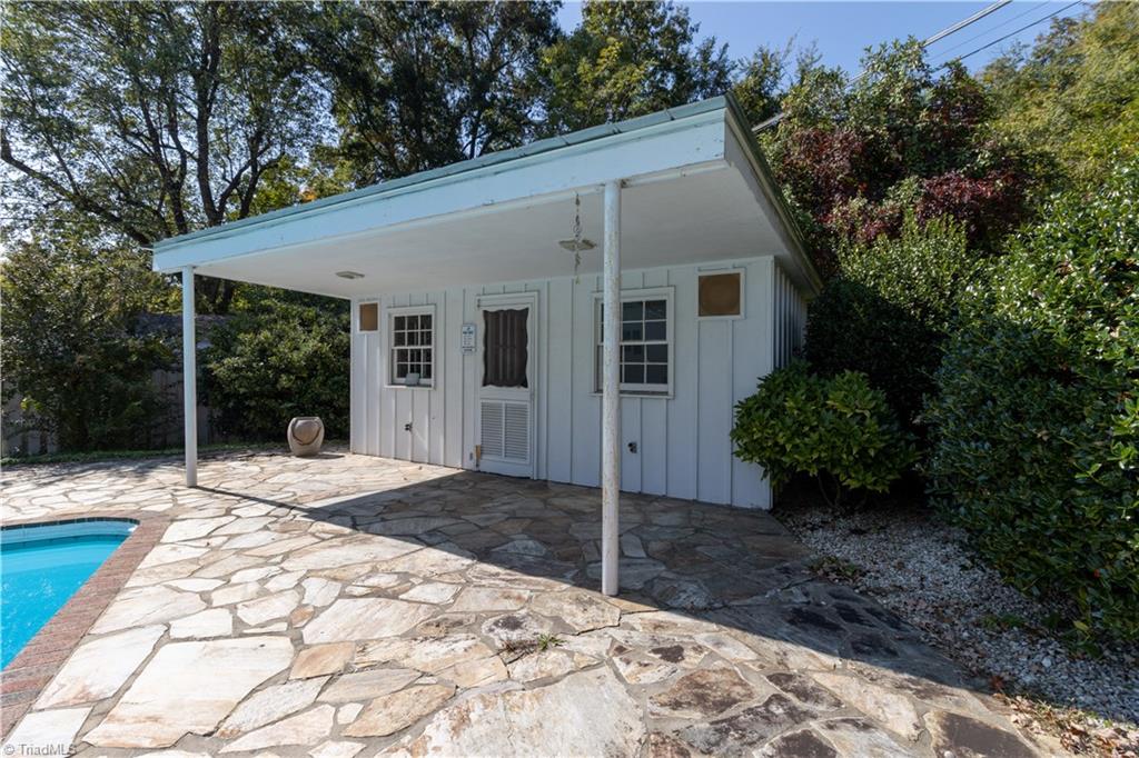 995 Nottingham Road High Point, NC 27262 - Photo 24 of 28 Gallery Image 24