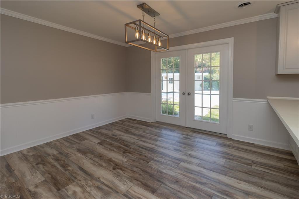 995 Nottingham Road High Point, NC 27262 - Photo 7 of 28 Gallery Image 7