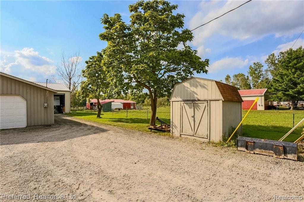 23950 Clark Road Belleville, MI 48111 - Photo 51 of 60