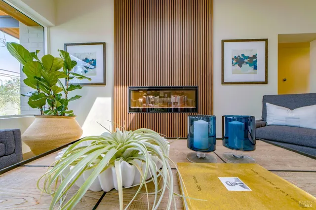 $1,995,000 | 226 1st Street East, Sonoma, CA 95476