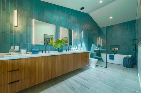 $1,995,000 | 226 1st Street East, Sonoma, CA 95476