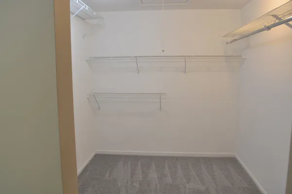 $449,999 | 122 Schiller Place, Itasca, IL 60143