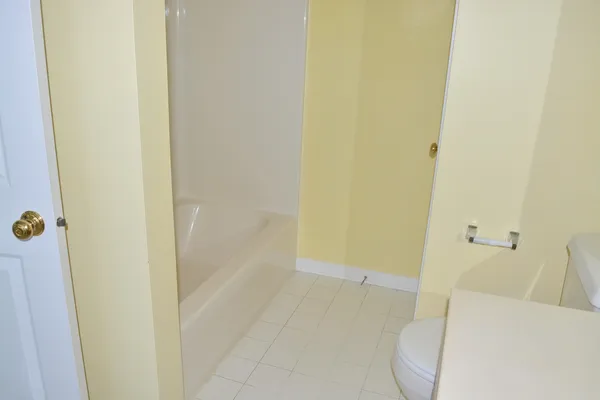 $449,999 | 122 Schiller Place, Itasca, IL 60143