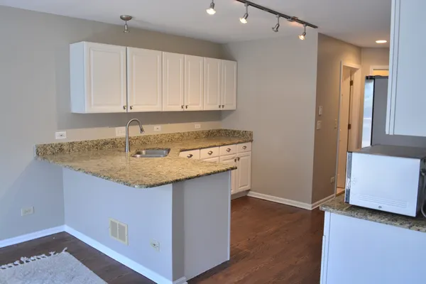 $449,999 | 122 Schiller Place, Itasca, IL 60143