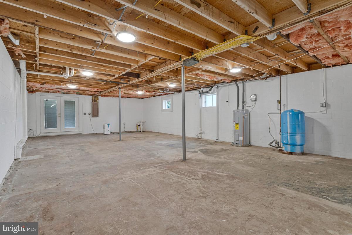 2020 Woods Road Port Republic, MD 20676 - Photo 26 of 34