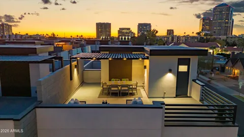 $764,900 | 377 East Windsor Avenue, Unit 13, Phoenix, AZ 85004