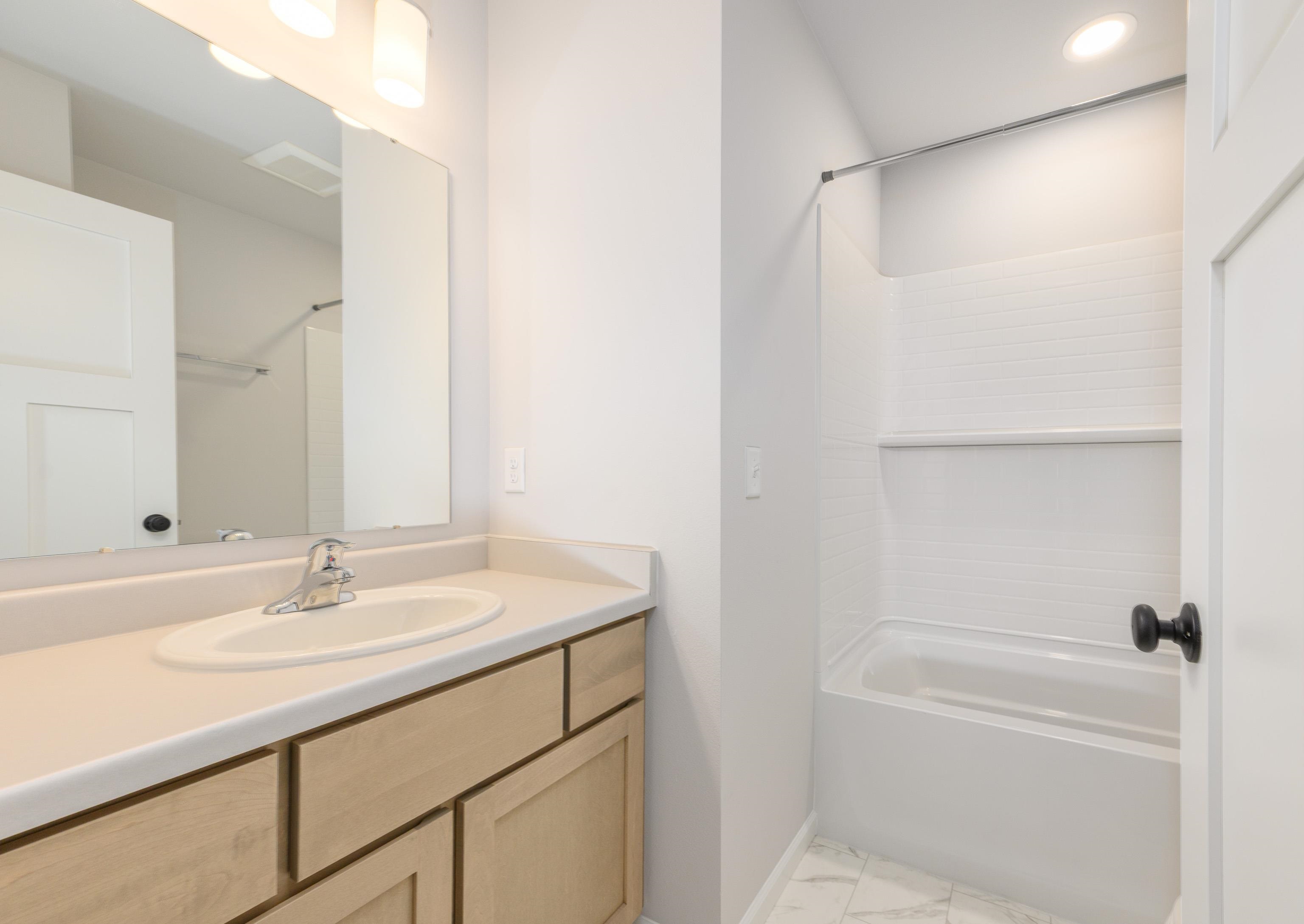 1833 Waverly Way Sun Prairie, WI 53590 - Photo 14 of 17