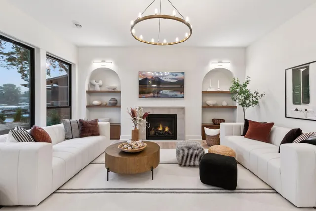 $2,249,000 | 17164 Sunset Trail Southwest, Prior Lake, MN 55372