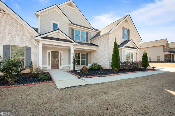 $739,999 | 150 Peppertree Drive, Newnan, GA 30265