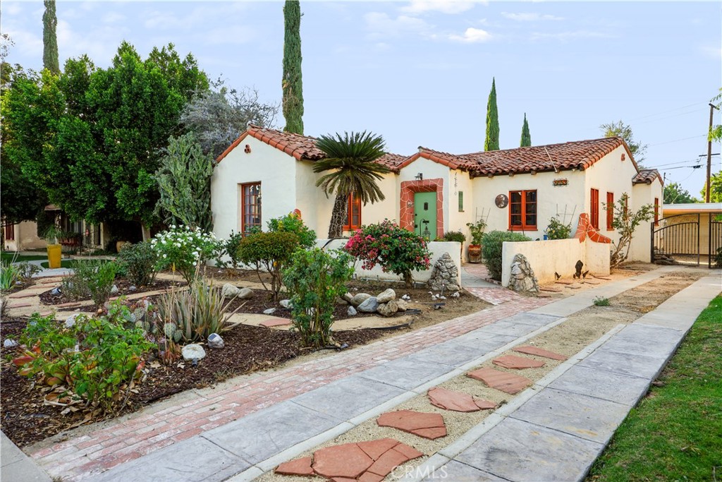 4653 Beatty Drive Riverside, CA 92506 - Photo 1 of 50