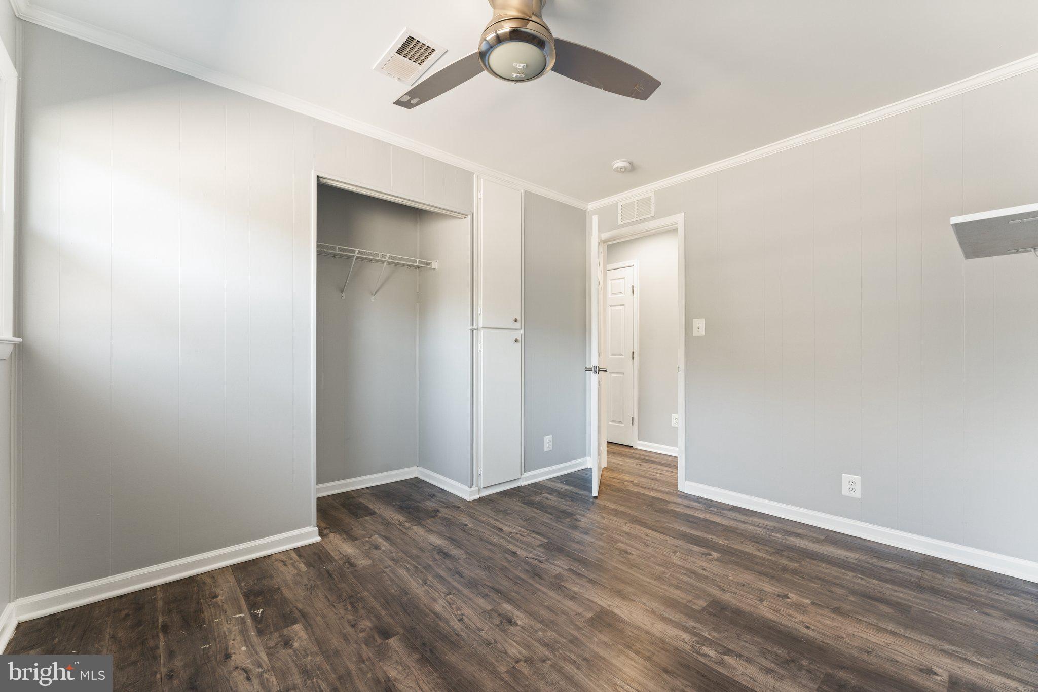 15307 Thoroughfare Road Gainesville, VA 20155 - Photo 22 of 38 wooden floor in an empty room