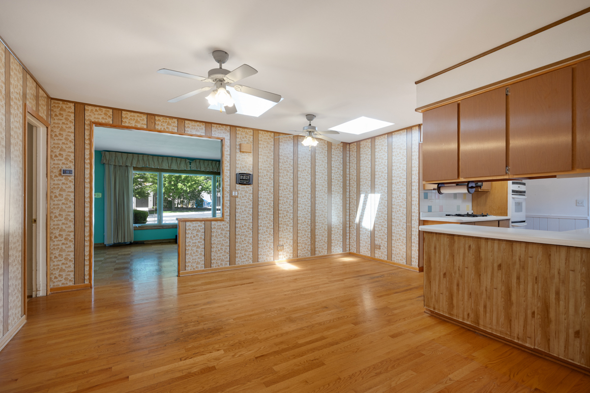 79 Eden Road Elk Grove Village, IL 60007 - Photo 15 of 26