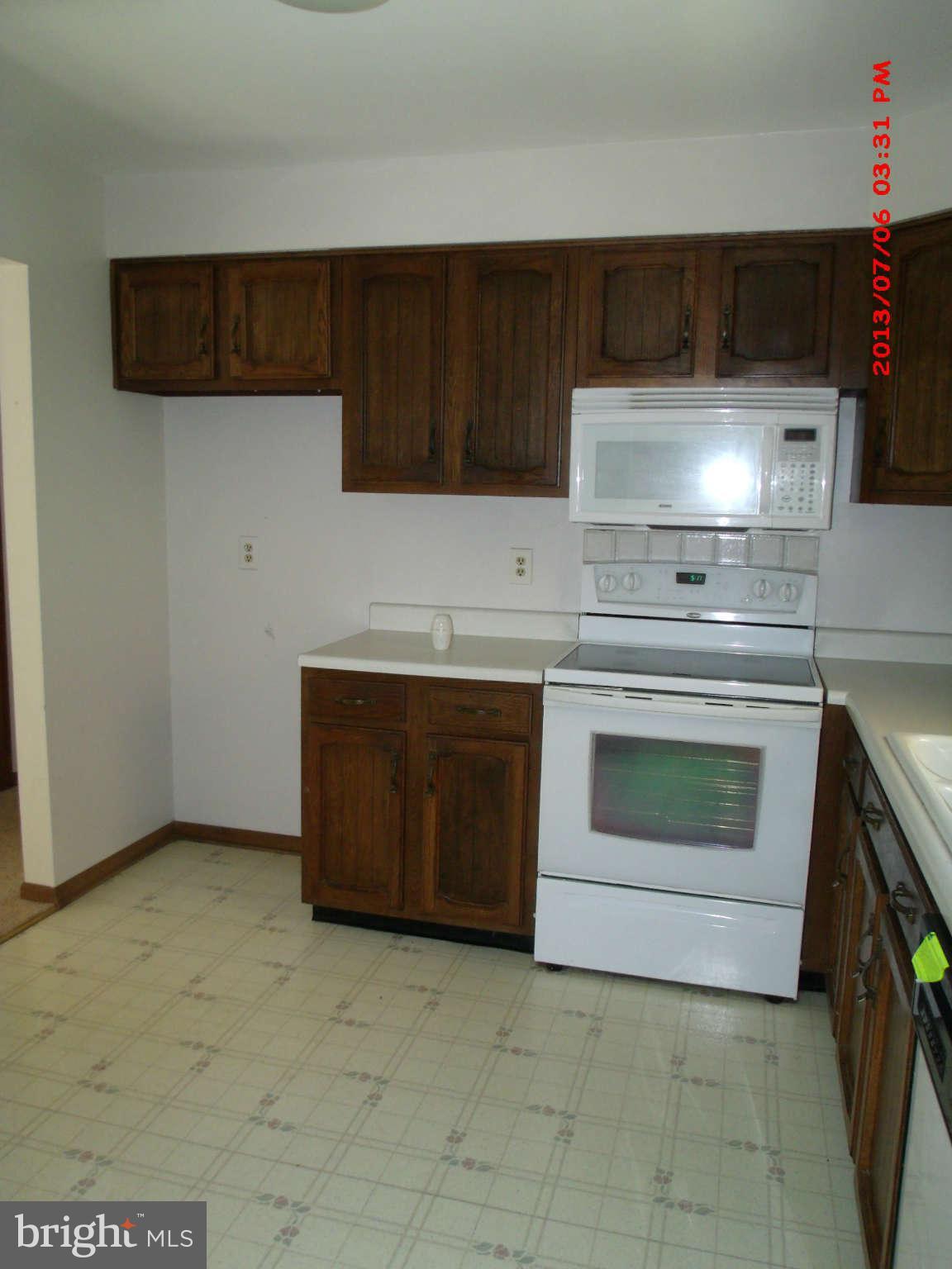 2714 Overview Road Hampstead, MD 21074 - Photo 8 of 17 Kitchen