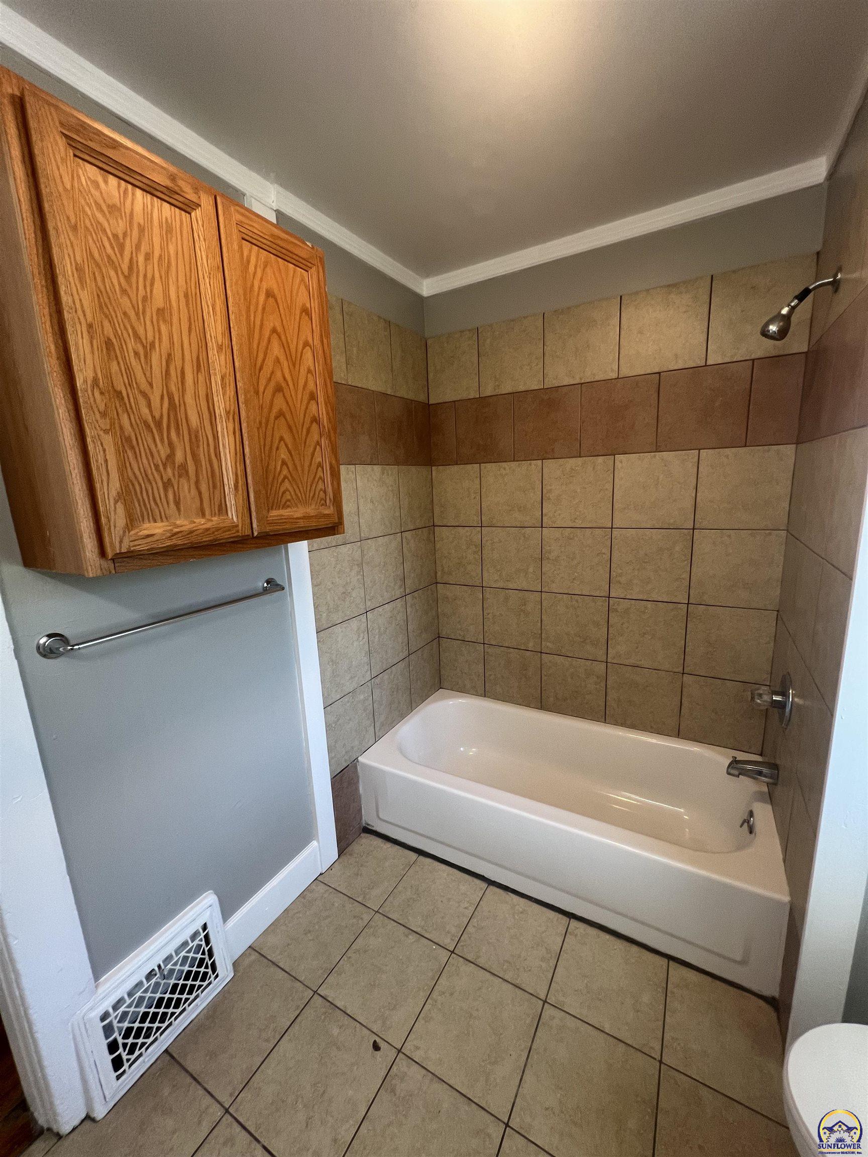 1273 Southwest Tyler Street Topeka, KS 66612 - Photo 20 of 20