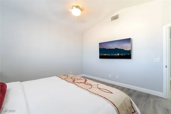 $4,500 | 2076 East Wigwam Avenue, Las Vegas, NV 89123