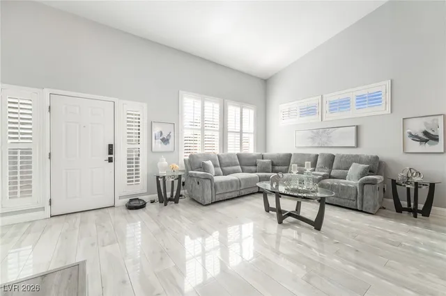 $4,500 | 2076 East Wigwam Avenue, Las Vegas, NV 89123