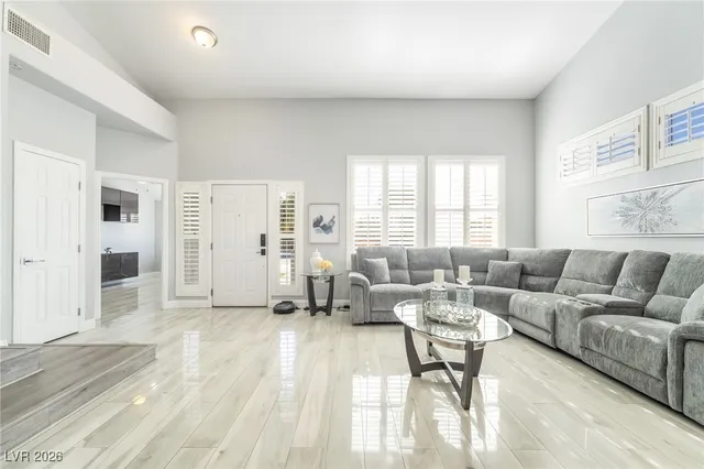 $4,500 | 2076 East Wigwam Avenue, Las Vegas, NV 89123