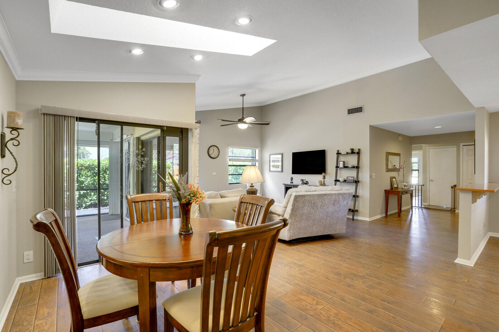2140 Northwest 17th Street Delray Beach, FL 33445 - Photo 12 of 35 14_Image_14_mls