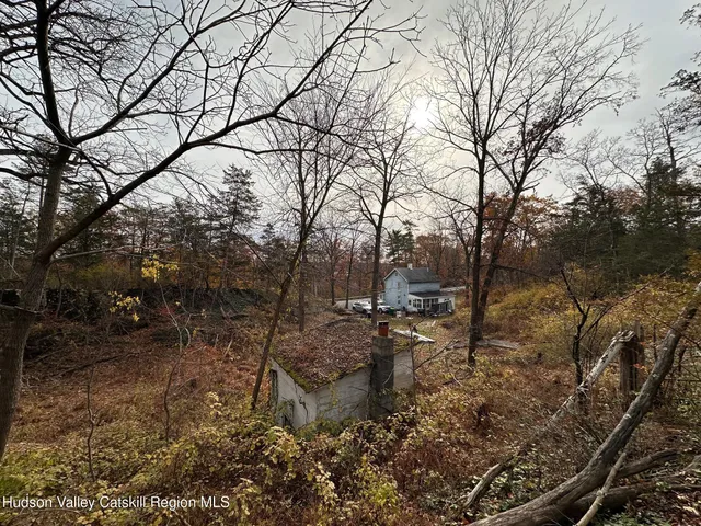 $269,000 | 3777 Rte 9W, Saugerties, NY 12477