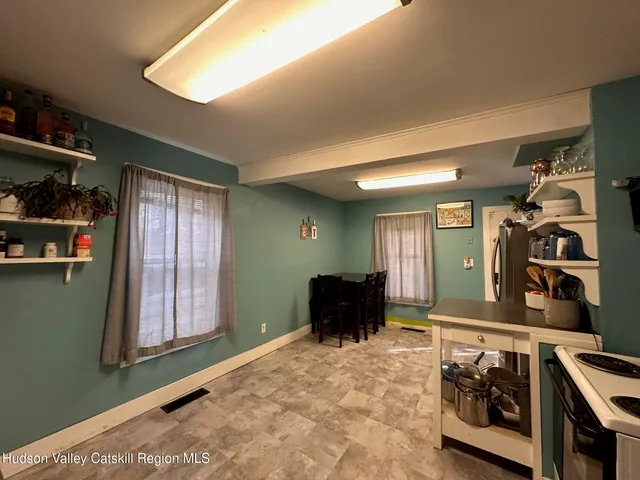 $269,000 | 3777 Rte 9W, Saugerties, NY 12477