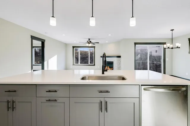 $669,400 | 13566 Blackbird Way, Rosemount, MN 55068