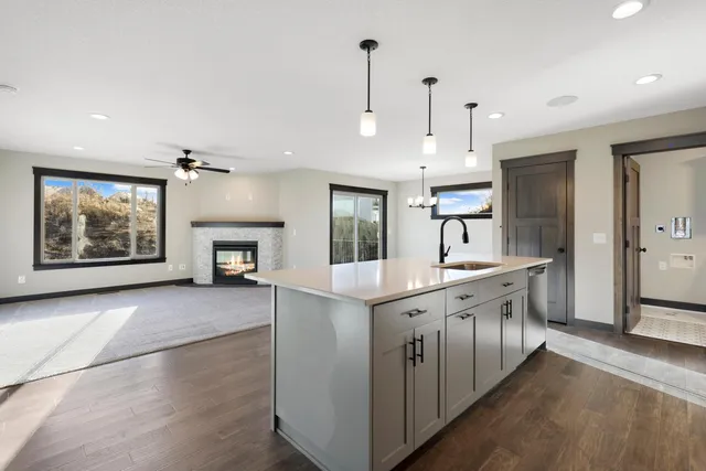 $669,400 | 13566 Blackbird Way, Rosemount, MN 55068