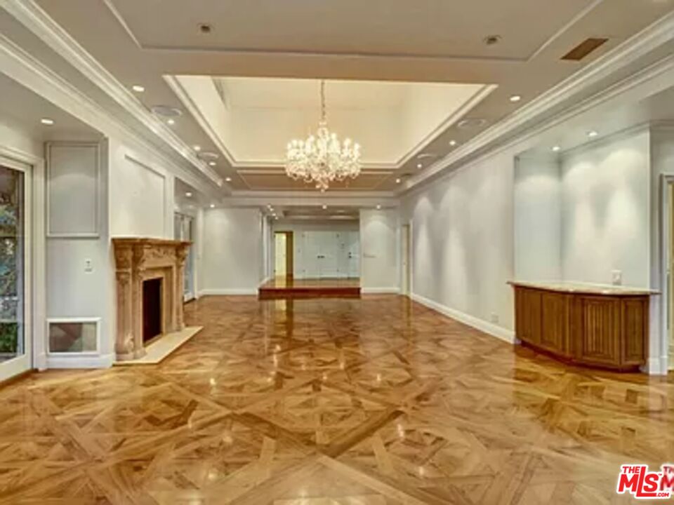 1681 Stone Canyon Road Los Angeles, CA 90077 - Photo 9 of 41 a view of an empty room