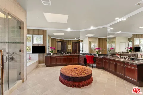 $7,395,000 | 13418 Nightsky Drive, Santa Rosa Valley, CA 93012