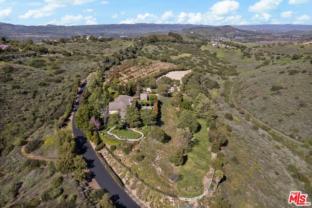 $7,395,000 | 13418 Nightsky Drive, Santa Rosa Valley, CA 93012