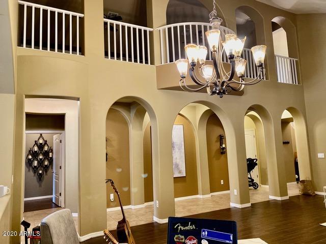 307 East Summerside Road Phoenix, AZ 85042 - Photo 12 of 37 6