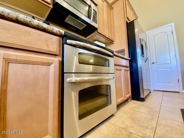 307 East Summerside Road Phoenix, AZ 85042 - Photo 10 of 37 010