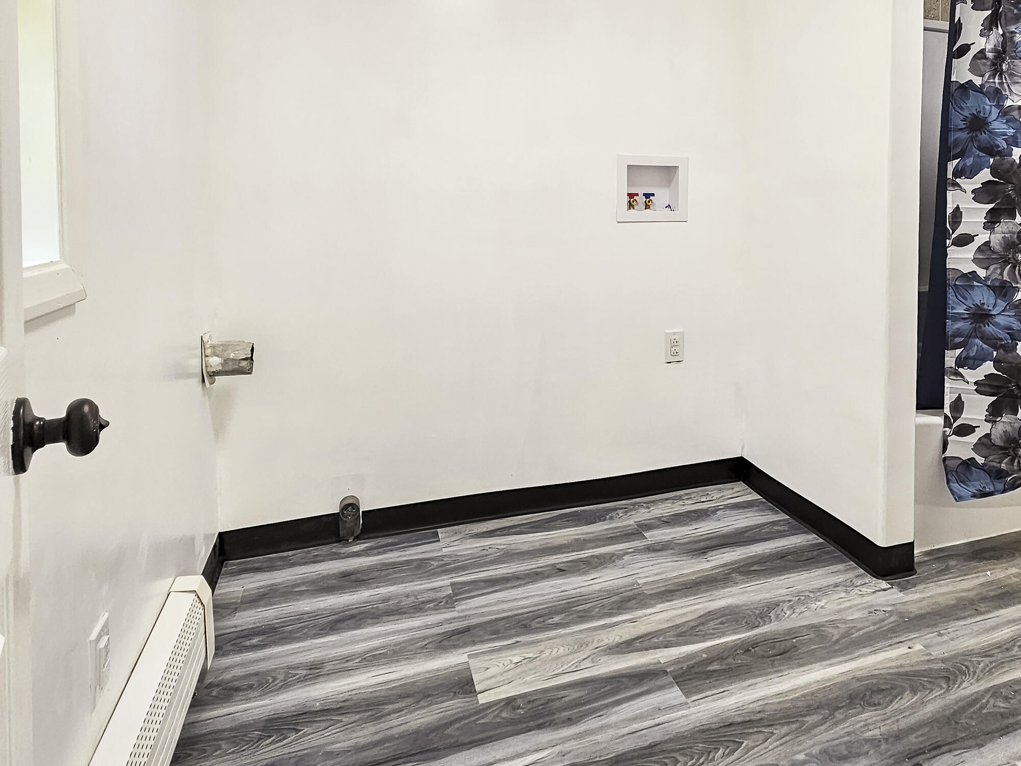 180 Deste Road Milo, ME 04463 - Photo 19 of 36 laundry