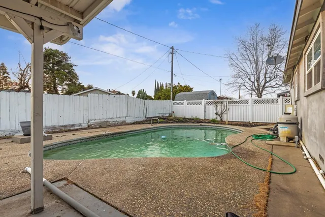 $419,000 | 1813 Poppy Lane, Ceres, CA 95307