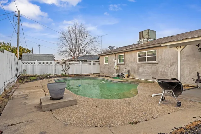 $419,000 | 1813 Poppy Lane, Ceres, CA 95307