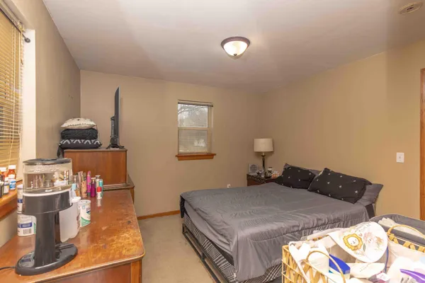 $200,000 | 525 Bluff Street, Enderlin, ND 58027