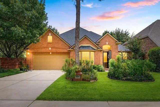 $624,900 | 422 Bay Bridge Drive, Sugar Land, TX 77478