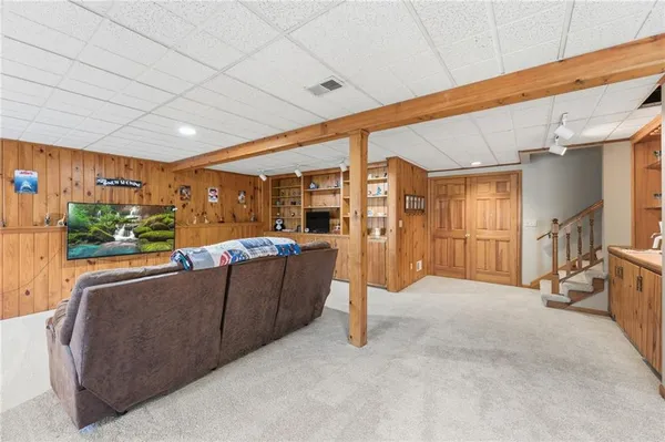 $569,000 | 11606 Hemlock Street, Overland Park, KS 66210