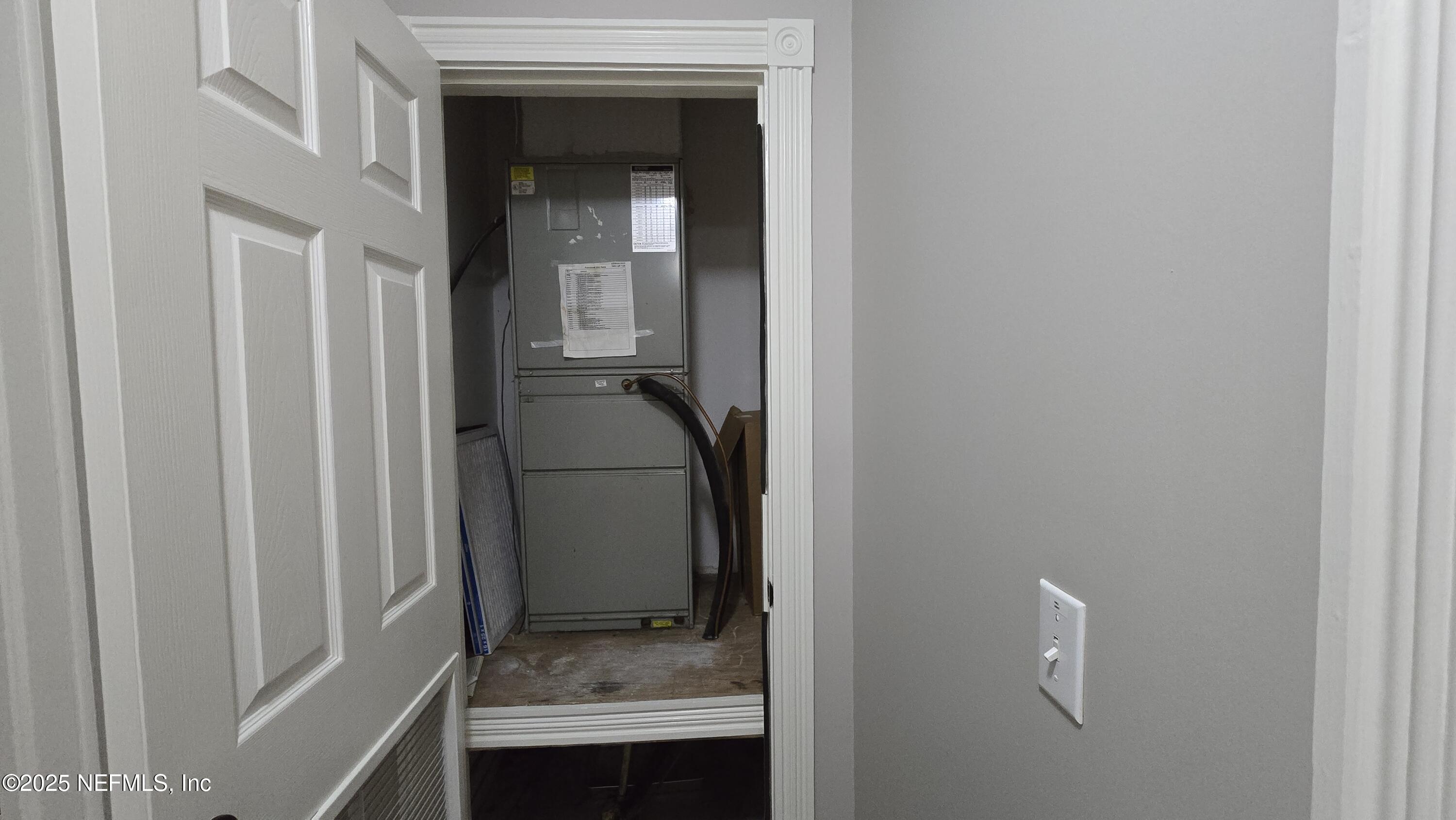 12984 92nd Street Live Oak, FL 32060 - Photo 23 of 32 a view of utility room