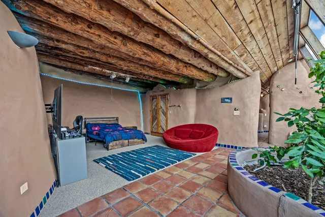 a view of an entryway