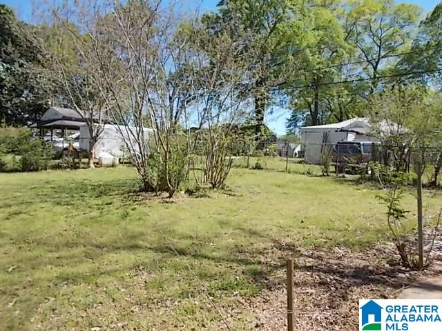 1409 Pineview Road Birmingham, AL 35228 - Photo 2 of 11