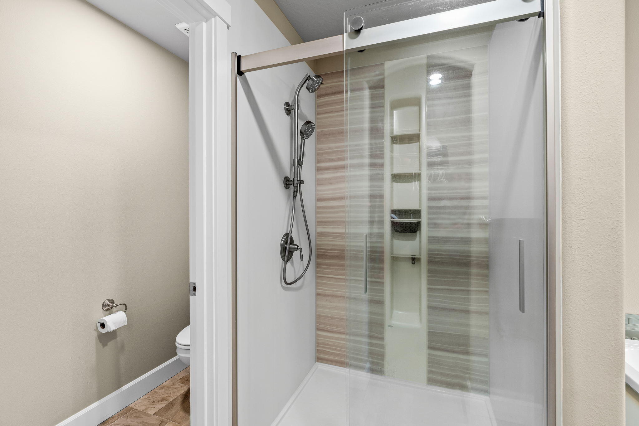 2546 Southwest Newberry Loop Redmond, OR 97756 - Photo 18 of 35 Lovely upgraded Shower, and water closet. Yes, there is a Walk-In Closet.