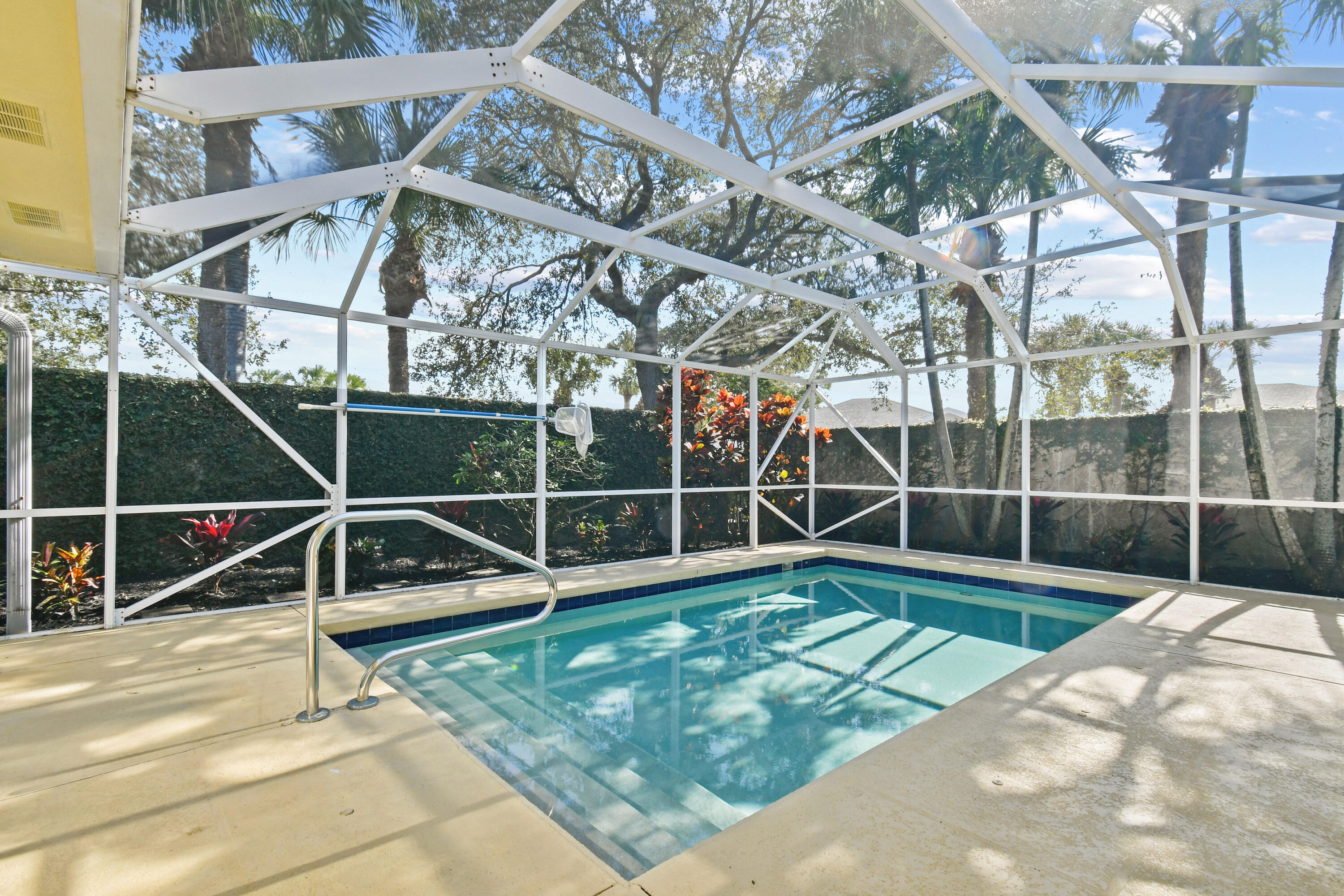 198 Brier Circle Jupiter, FL 33458 - Photo 40 of 52 198BrierCircle(40)