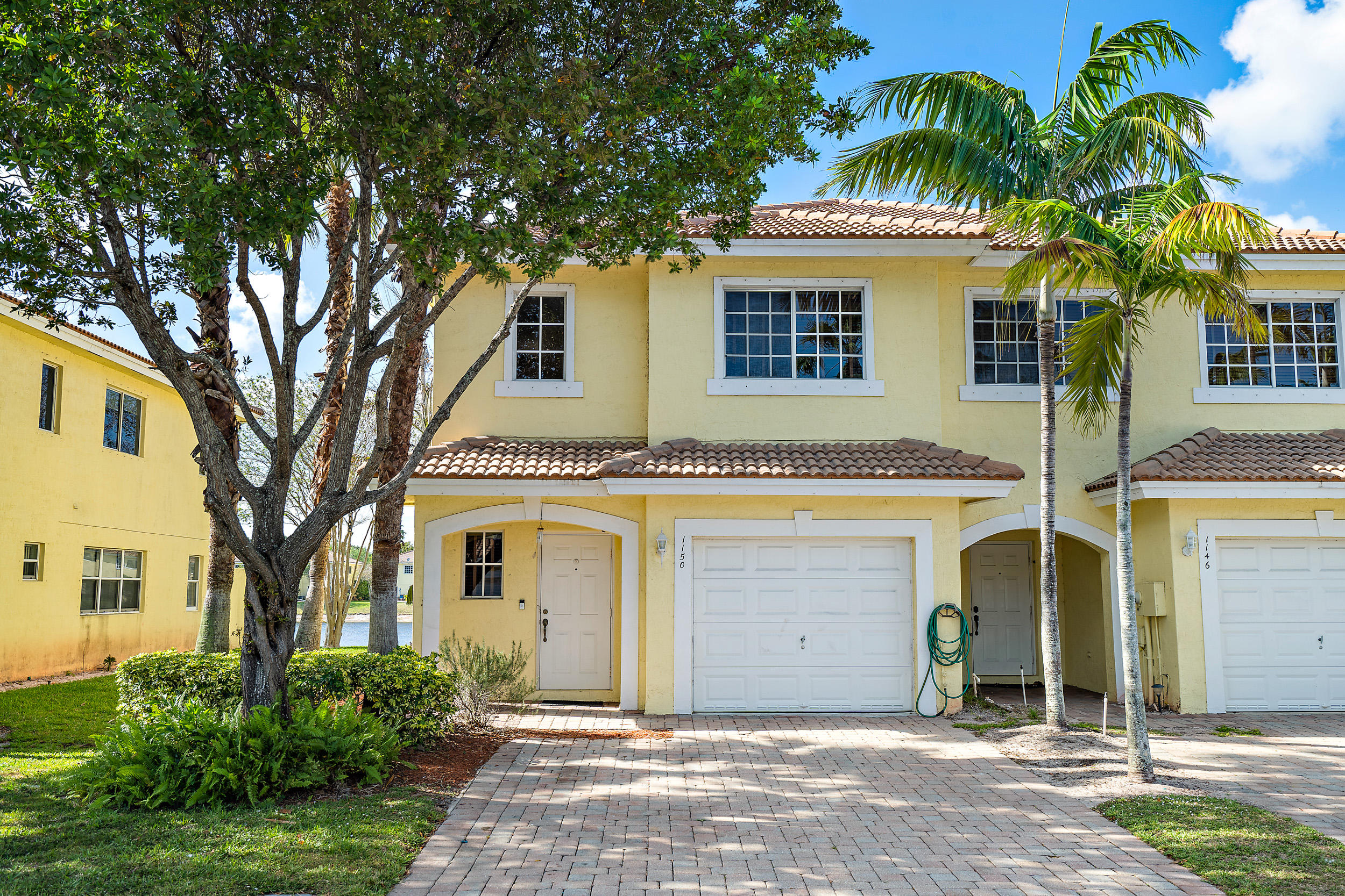 1150 Imperial Lake Road West Palm Beach, FL 33413 - Photo 2 of 20 1150 Imperial Lake Rd MLS-17