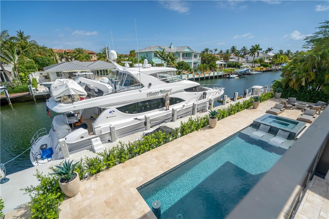 2349 Northeast 24th Street Lighthouse Point, FL 33064 - Photo 49 of 85 Photo 49